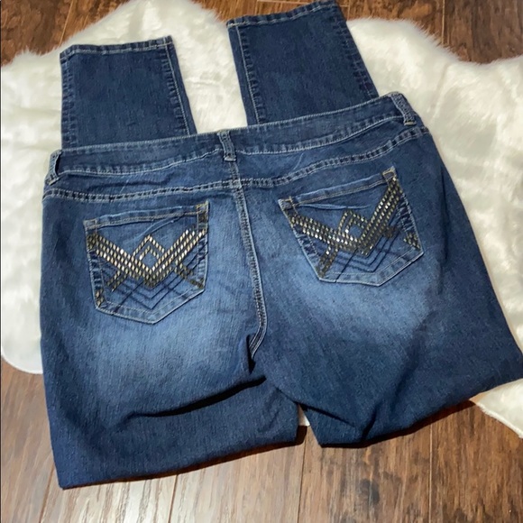 Torrid Denim Skinny Jeans - Picture 5 of 8